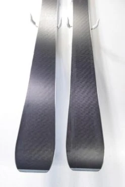 Stöckli STÖCKLI Axis Motion Damen-Ski Länge 149cm (1,49m) Inkl. Bindung! #897 -Skischuhe Store P1160287 688x1030 1