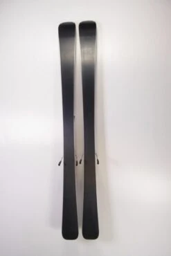 ROSSIGNOL Nova 7 LTD Premium-Ski Länge 149cm (1,49m) Inkl. Bindung! #461 -Skischuhe Store P1240223 688x1030 1