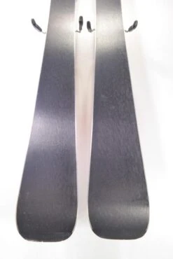 ROSSIGNOL Famous 6 LTD Premium-Ski Länge 142cm (1,42m) Inkl. Bindung! #467 13 ROSSIGNOL Famous 6 LTD Premium-Ski Länge 142cm (1,42m) Inkl. Bindung! #467 -Skischuhe Store P1240278 688x1030 1