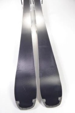 ATOMIC Vantage 77 Ti Damen-Ski Länge 142cm (1,42m) Inkl. Bindung! #729 -Skischuhe Store P1260793 688x1030 1