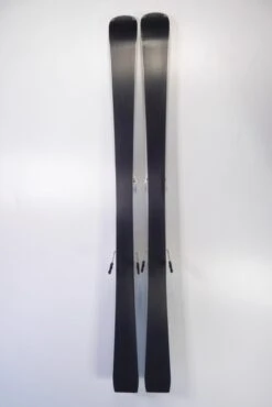 GRENZWERTIG World Cup Premium-Carving-Ski Länge 148cm (1,48m) Inkl. Bindung! #833 -Skischuhe Store P1270839 688x1030 1