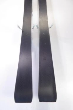 GRENZWERTIG Premium-Damen-Ski Länge 143cm (1,43m) Inkl. Bindung! #840 -Skischuhe Store P1270909 688x1030 1