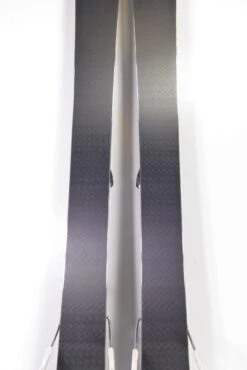 SALOMON Astra Damen-Premium-Ski Länge 154cm (1,54m) Inkl. Bindung! #79 -Skischuhe Store P1330653 688x1030 1