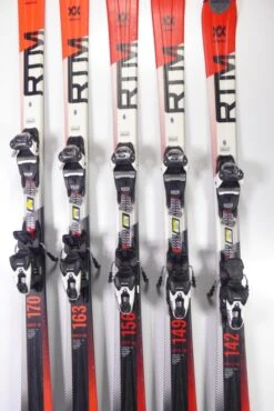 VÖLKL RTM 7.4 Carving-Ski Längen 170/163/156/149/142/135 Inkl. Bindung! #251 -Skischuhe Store P1350194 688x1030 1